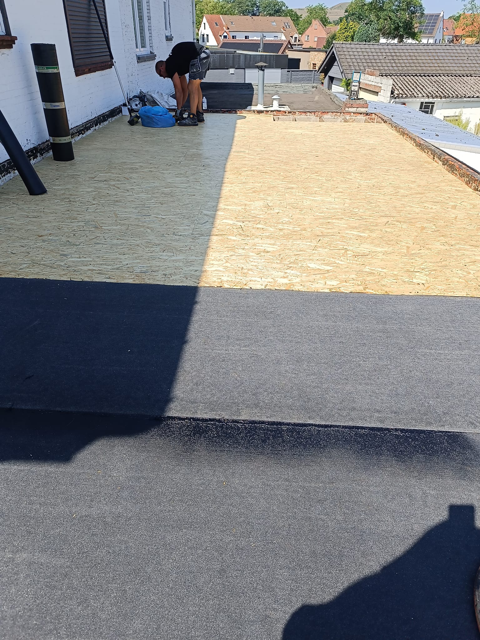 Nieuwe EPDM dakbedekking te Lanaken - MS Dakwerken